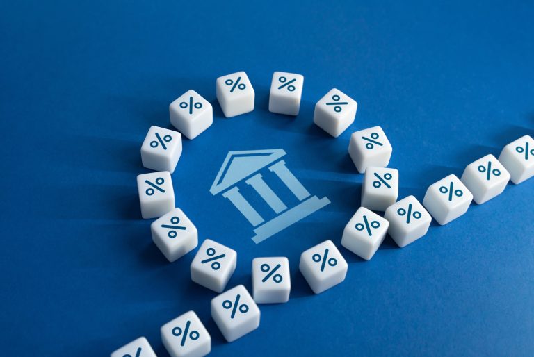 Mortgage Rates 2025: Navigating the Market Trends
