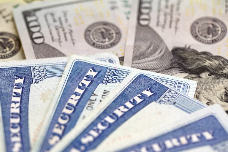 Maximize Social Security Benefits: Boost Your Check by 24%